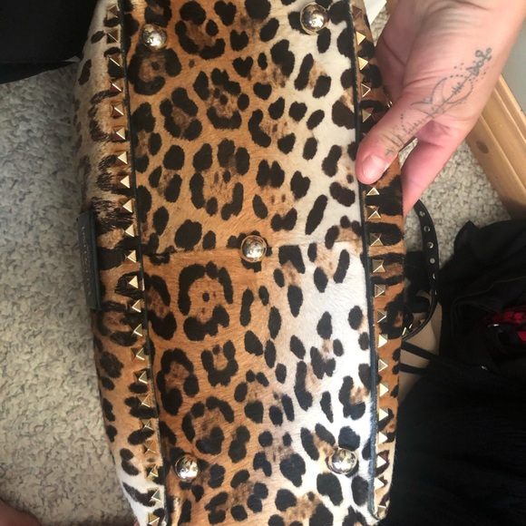 SOLD Authentic Studded Valentino  🐆 - Picture 6 of 11